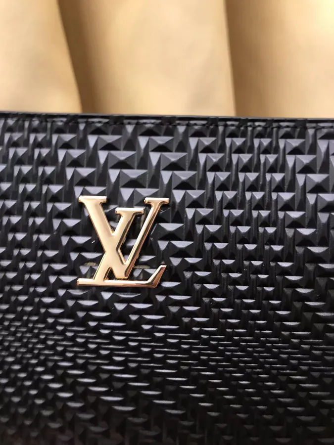 2023 V Brand New Handbag Exclusive Custom Top Grain Embossed Calfskin, 27.18.4, Black