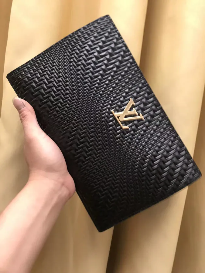 2023 V Brand New Handbag Exclusive Custom Top Grain Embossed Calfskin, 27.18.4, Black