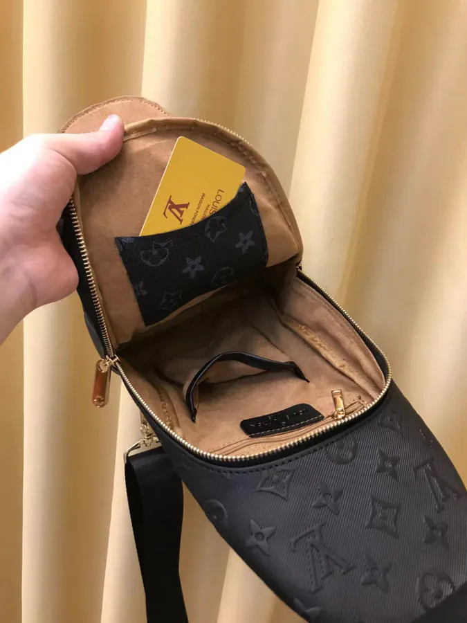 V Style Chest Bag in Black