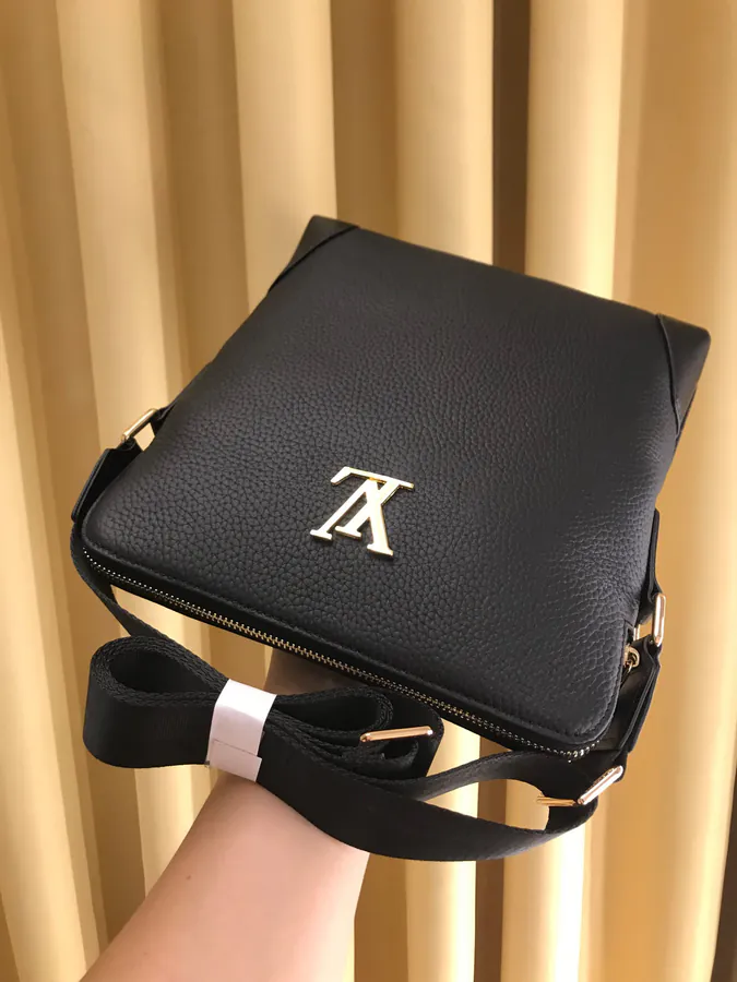 2021 V Brand New Crossbody Bag