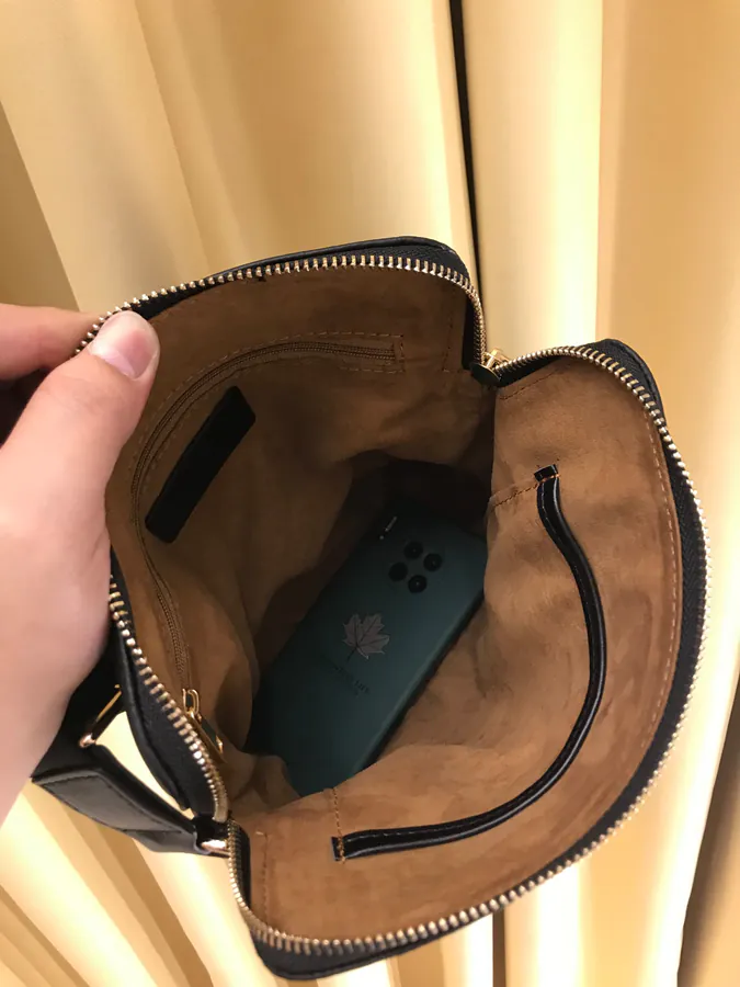 2021 V Brand New Crossbody Bag