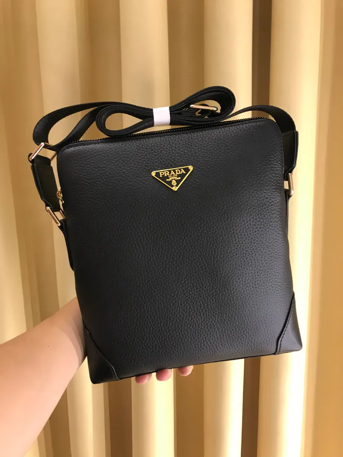 P240 2021 P Brand Bucket Bag