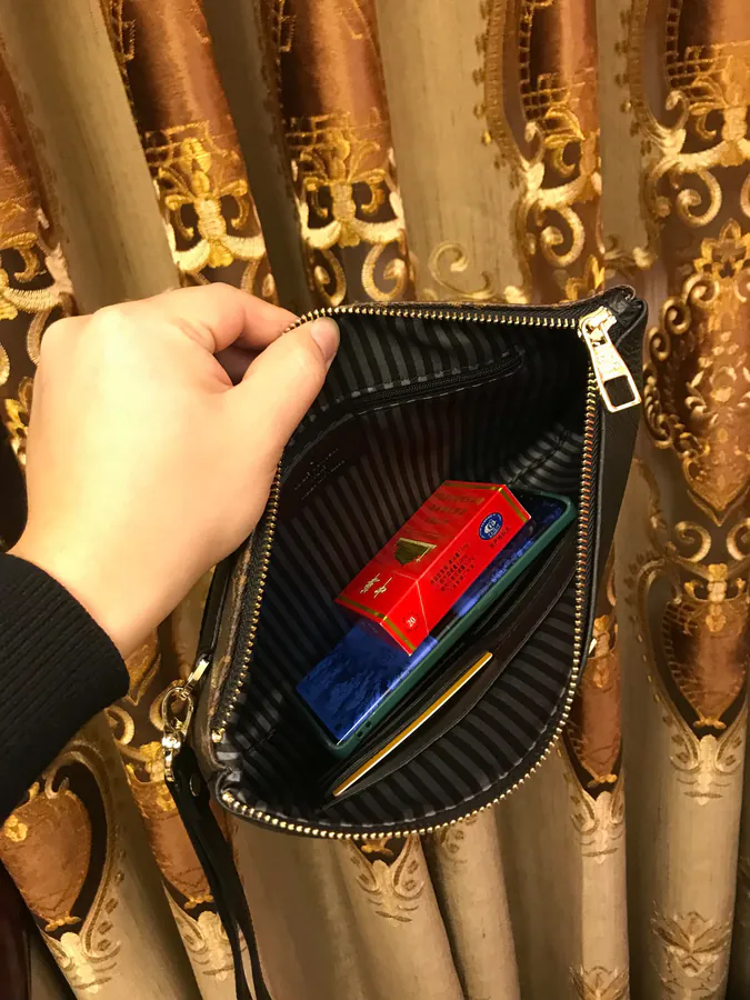 V Home Men's Wallet in Italian Premium Calfskin