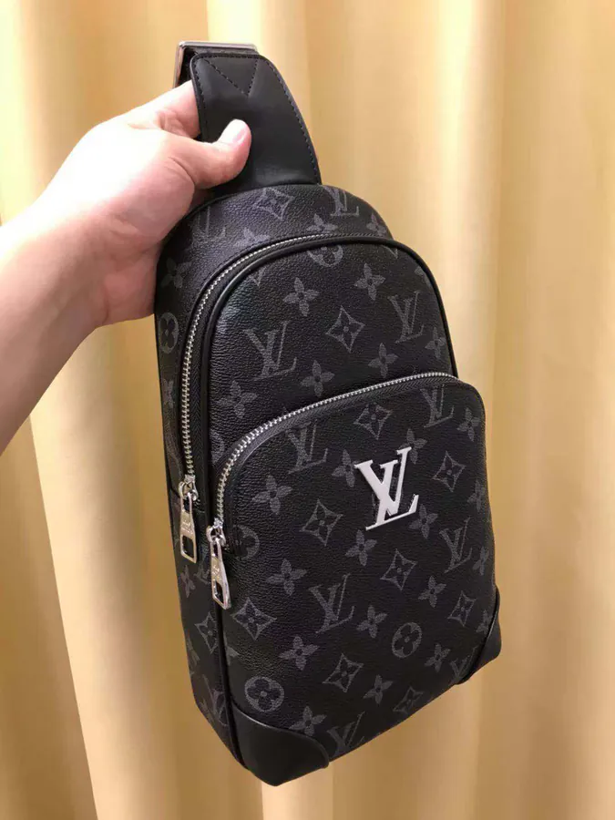 P210 V Chest Bag Italy New Style