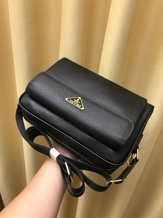 P240 2021 New P Brand Crossbody Bag with Flip Cover