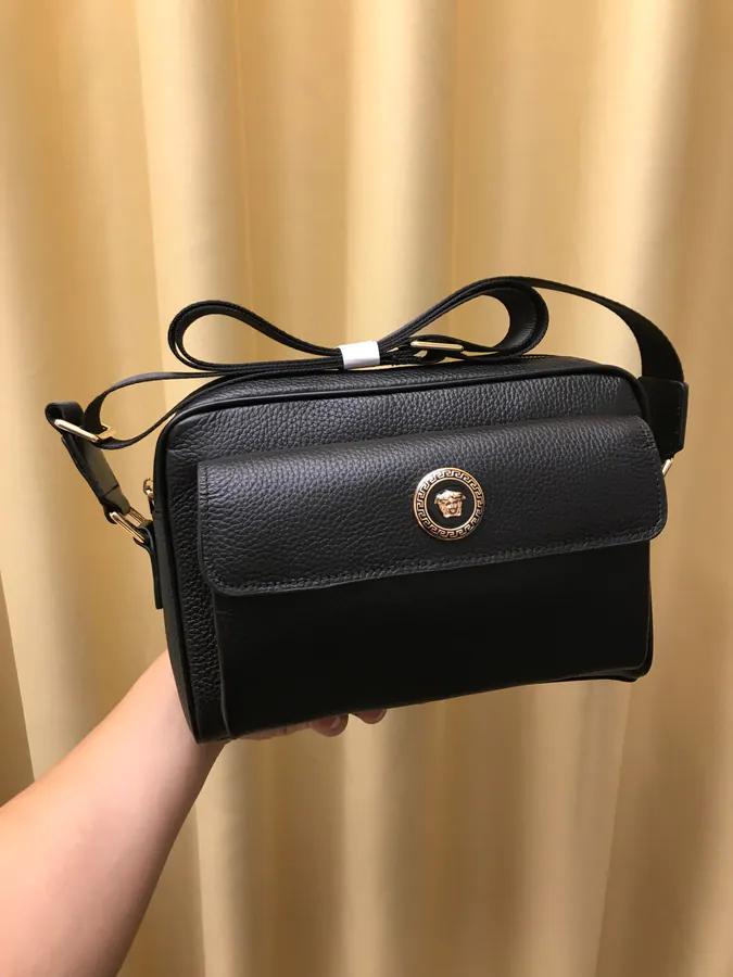 2021 New Fanja Crossbody Bag with Flip Cover
