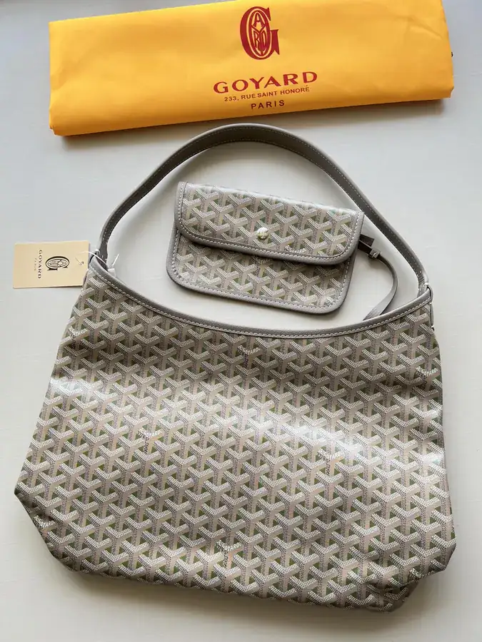 Goyard Hobo Bag Elegant, French, and Perfect for Daily Use
