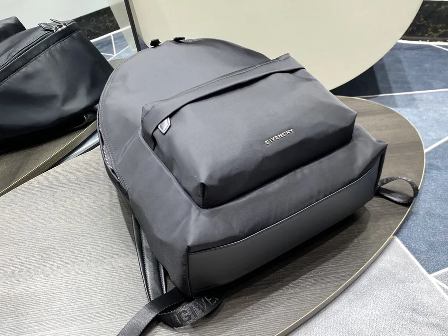 Givenchy 3D Print Dual Shoulder Bag