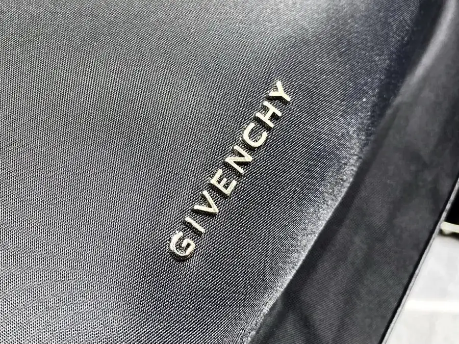 Givenchy 3D Print Dual Shoulder Bag