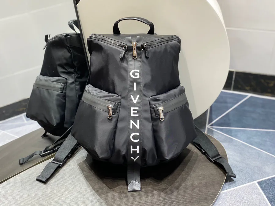 GIVENCHY JI XI Shoulder Bag with Adjustable Straps