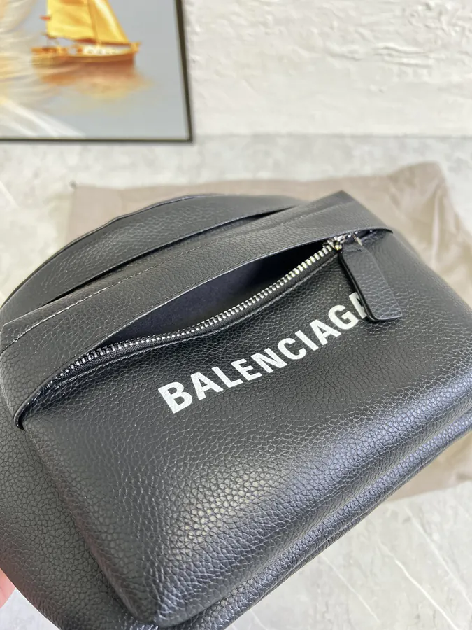 Balenciaga City Series Paris Explorer Crossbody Bag Black