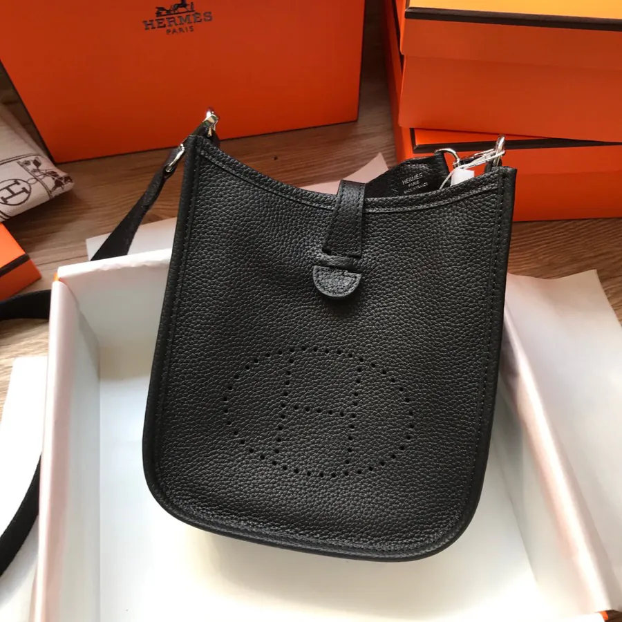 Evelyne Mini in Top Grain Calfskin