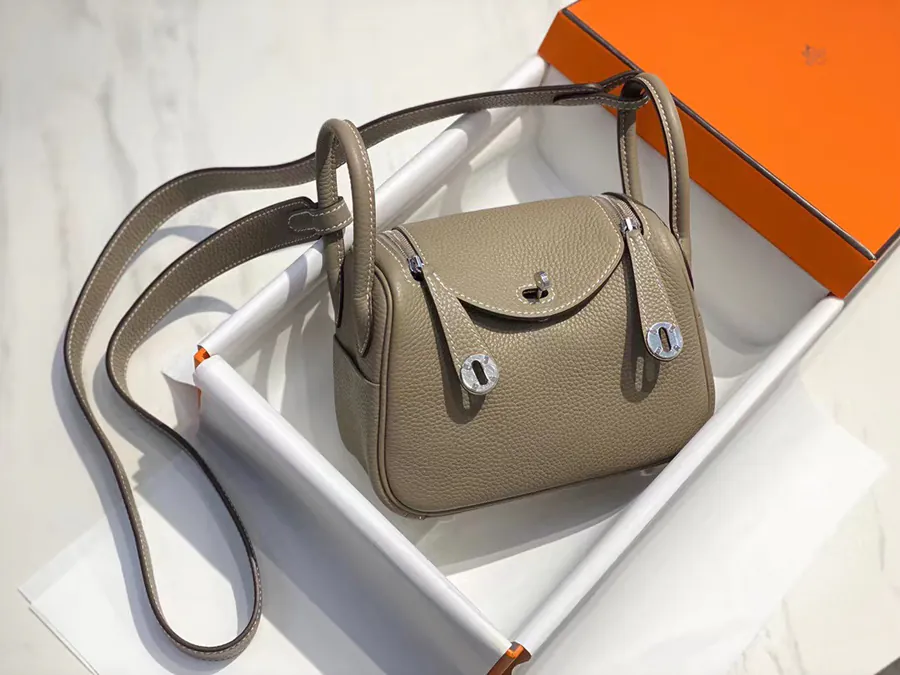 Mini Lindy Togo Bag in Top Grain Calfskin with Silver Buckle