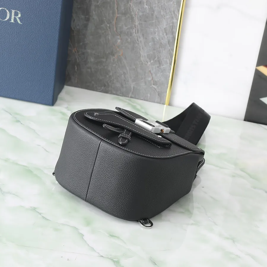 Gallop Shoulder Bag Elegance and Style