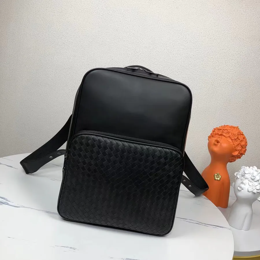 P600 BV Latest Men's Backpack