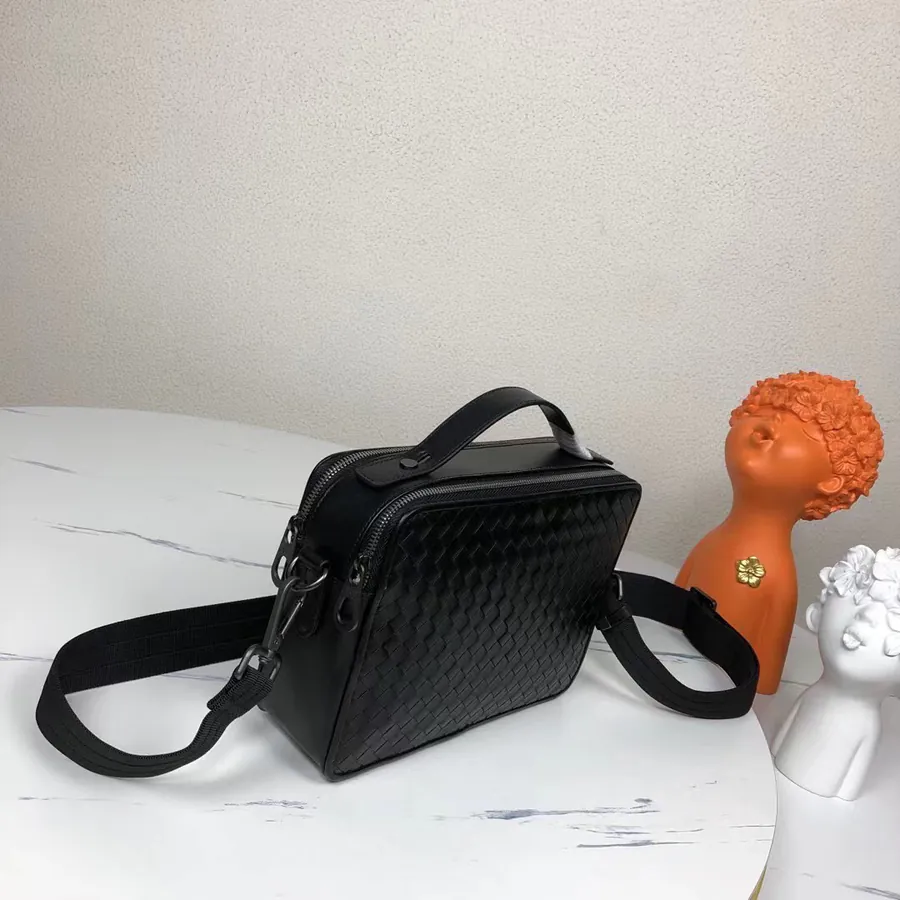 New Arrival Men's Crossbody Bag 400 BV