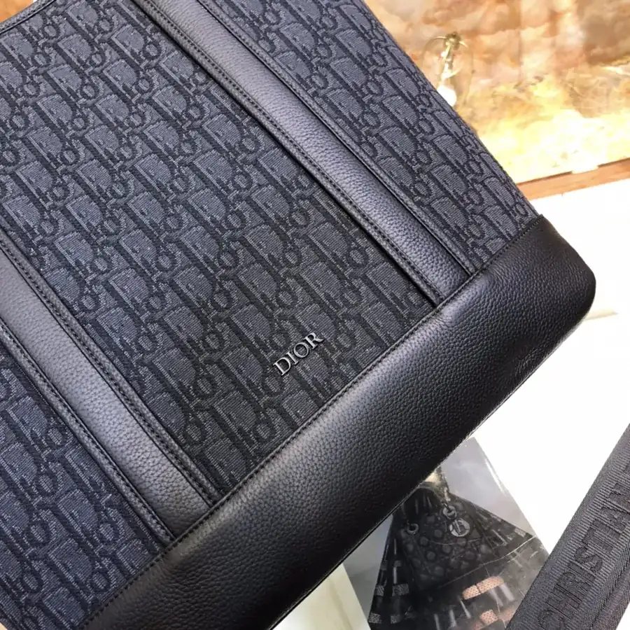 Homme Latest Shopping Bag Tote