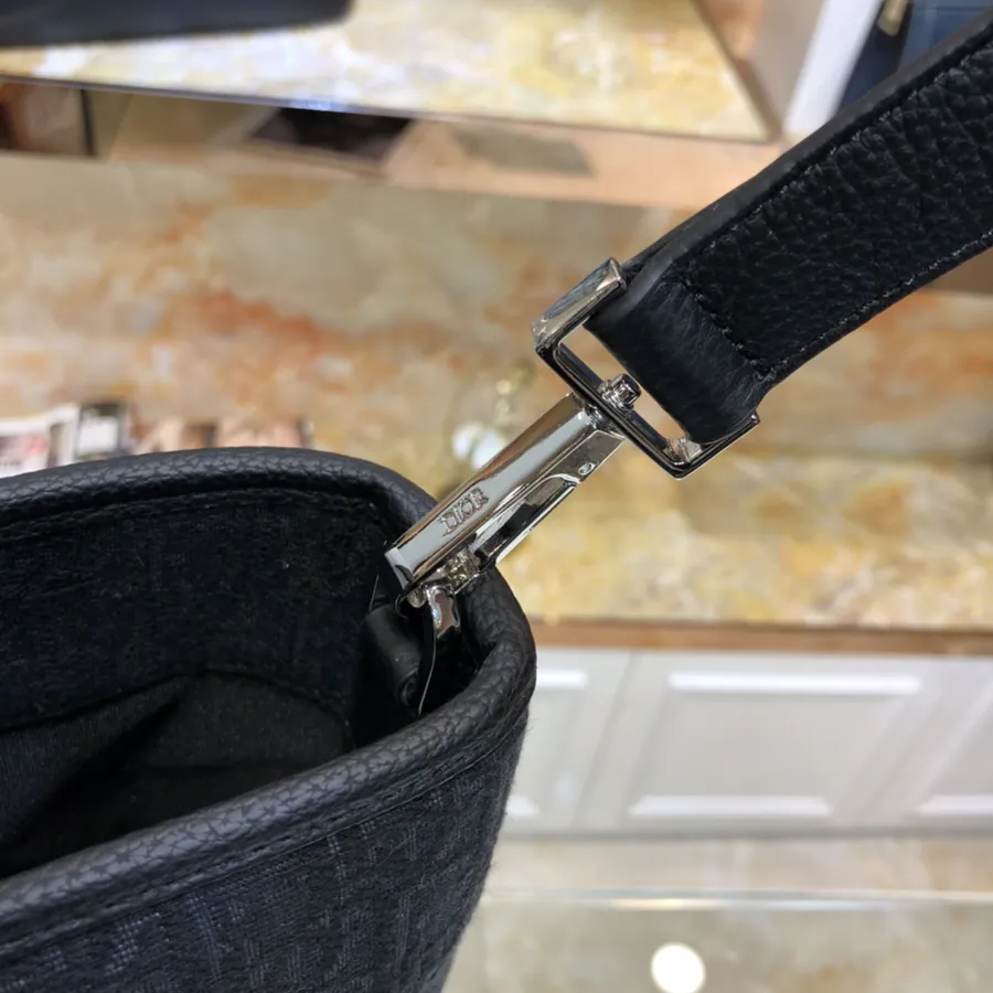 Homme Latest Shopping Bag Tote