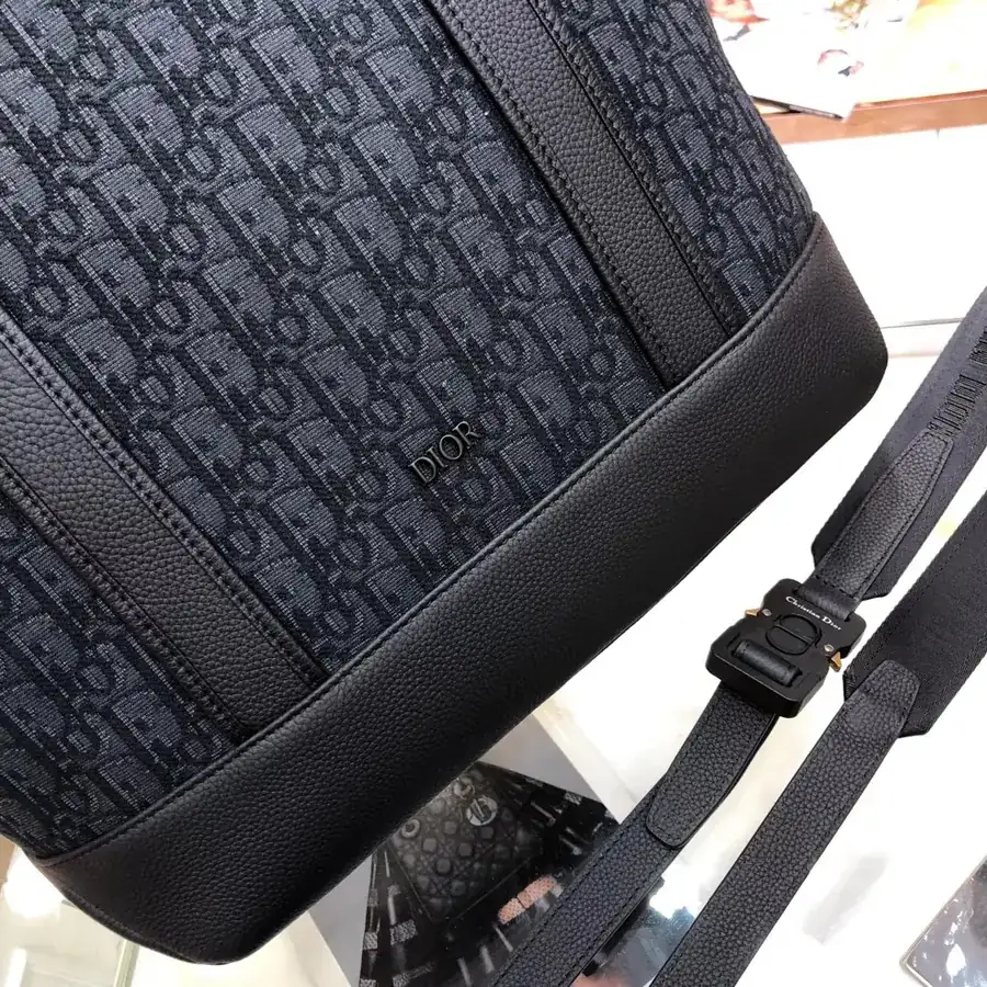 Homme Latest Shopping Bag Tote