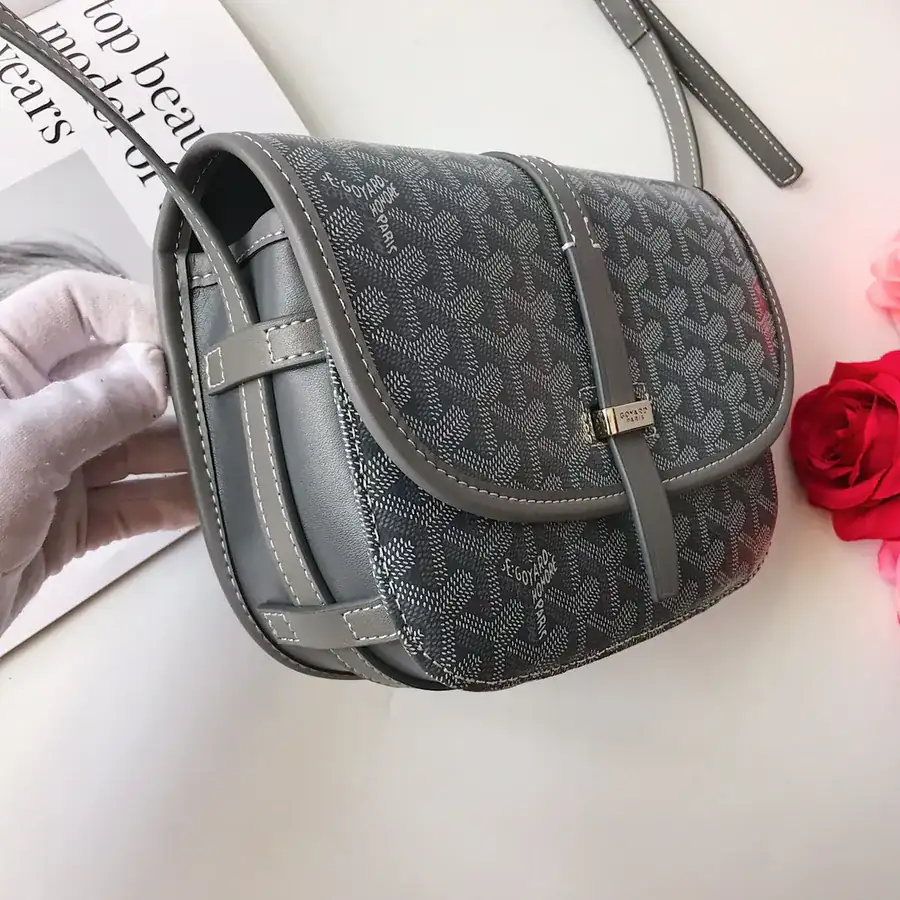 G0YARD (Goyard) Vintage Style Bucket Bag