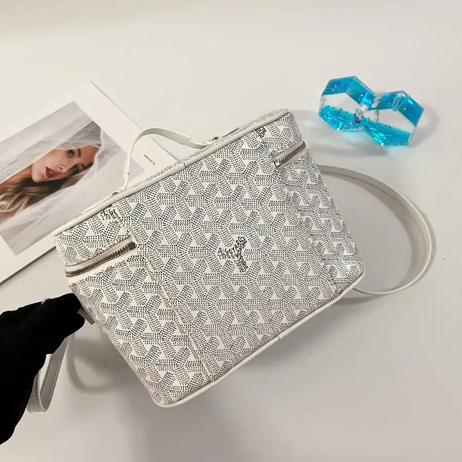Muse Cosmetic Bag with Smart Interior Space and Adjustable Strap