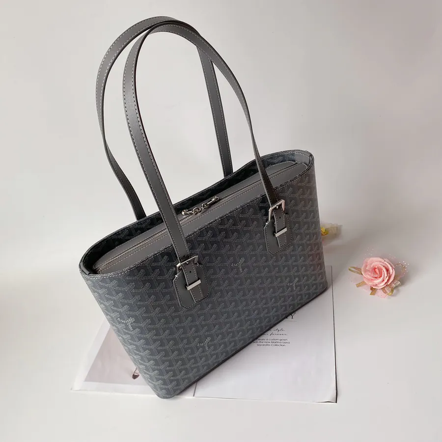G0YARD (Goyard) New Arrival Bucket Bag Stylish and Practical