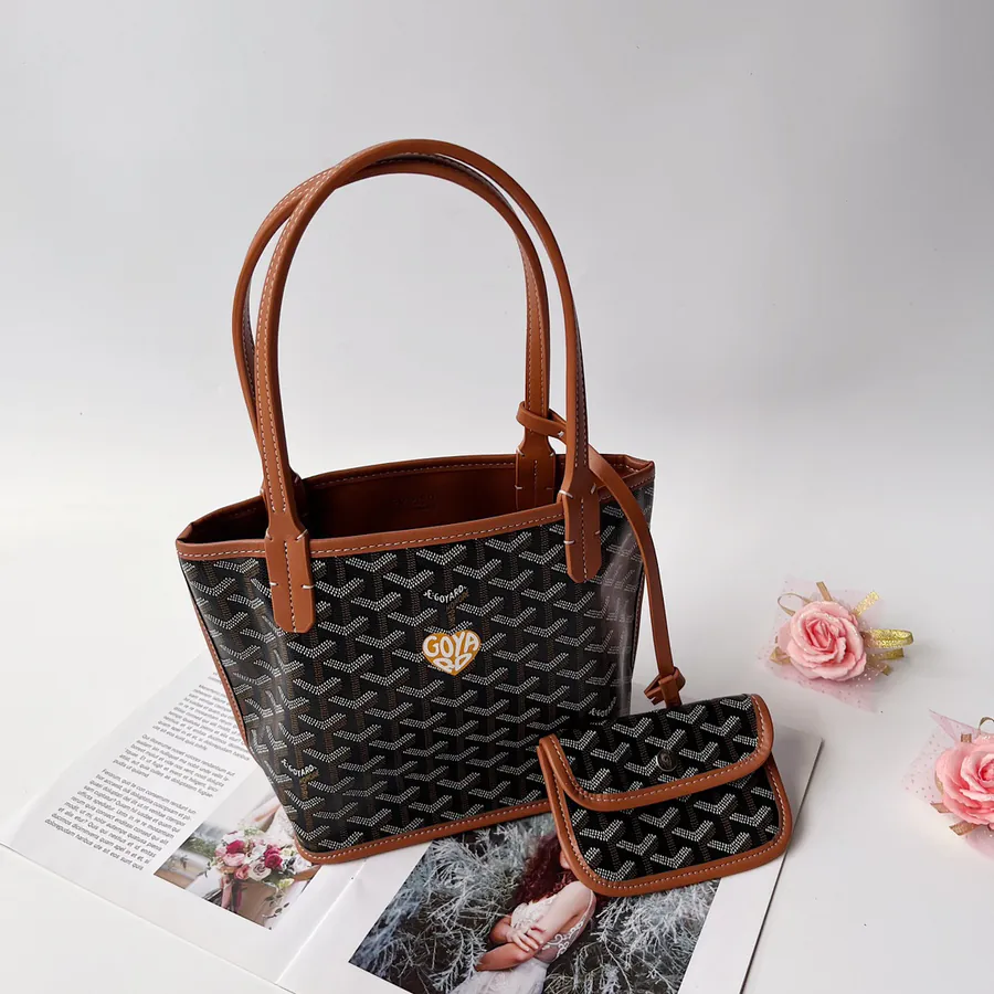 P200 Mini Shopping Bag Dog Tooth Design, Trendy and Versatile