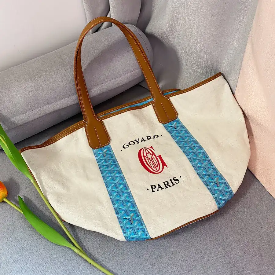 Goyar Double Sided Shopping Bag, Elegant and Versatile
