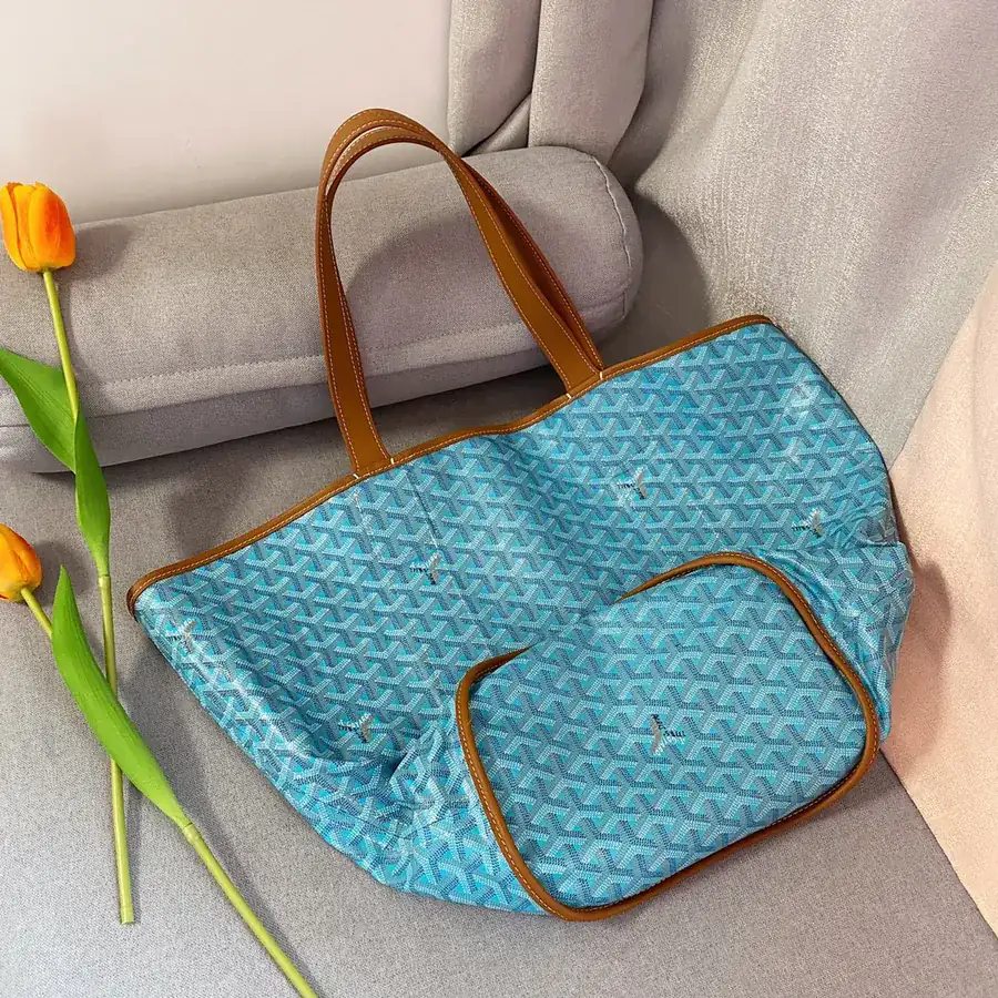 Goyar Double Sided Shopping Bag, Elegant and Versatile