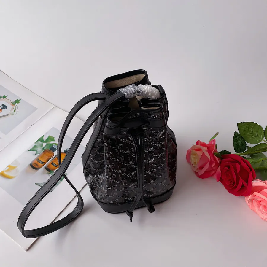 G0YARD (Go Yard) Petitflot Tote Lightweight and Versatile