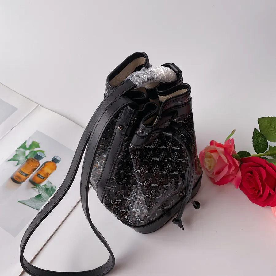 G0YARD (Go Yard) Petitflot Tote Lightweight and Versatile