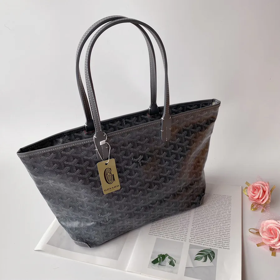 Artois Mini Zip Bucket Bag