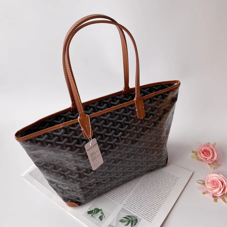 Artois Mini Zip Bucket Bag