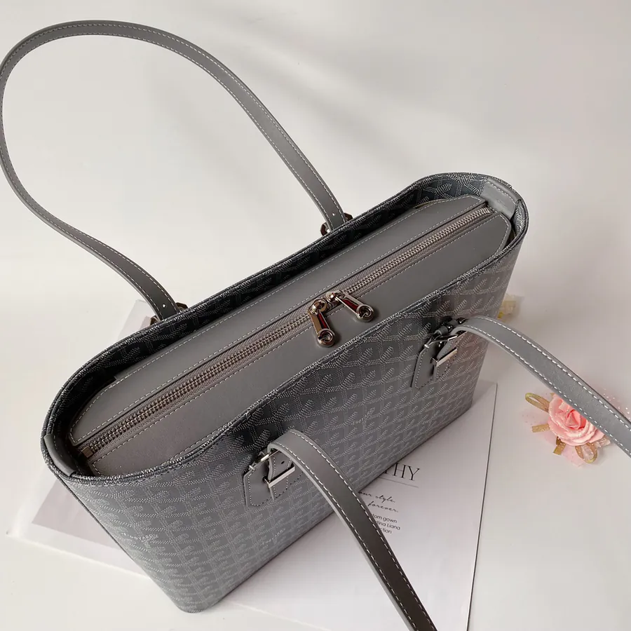 G0YARD (Goyard) New Arrival Grained Calfskin Tote Bag