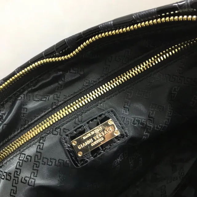 Fendi Men's Casual Top Handle Crossbody Bag