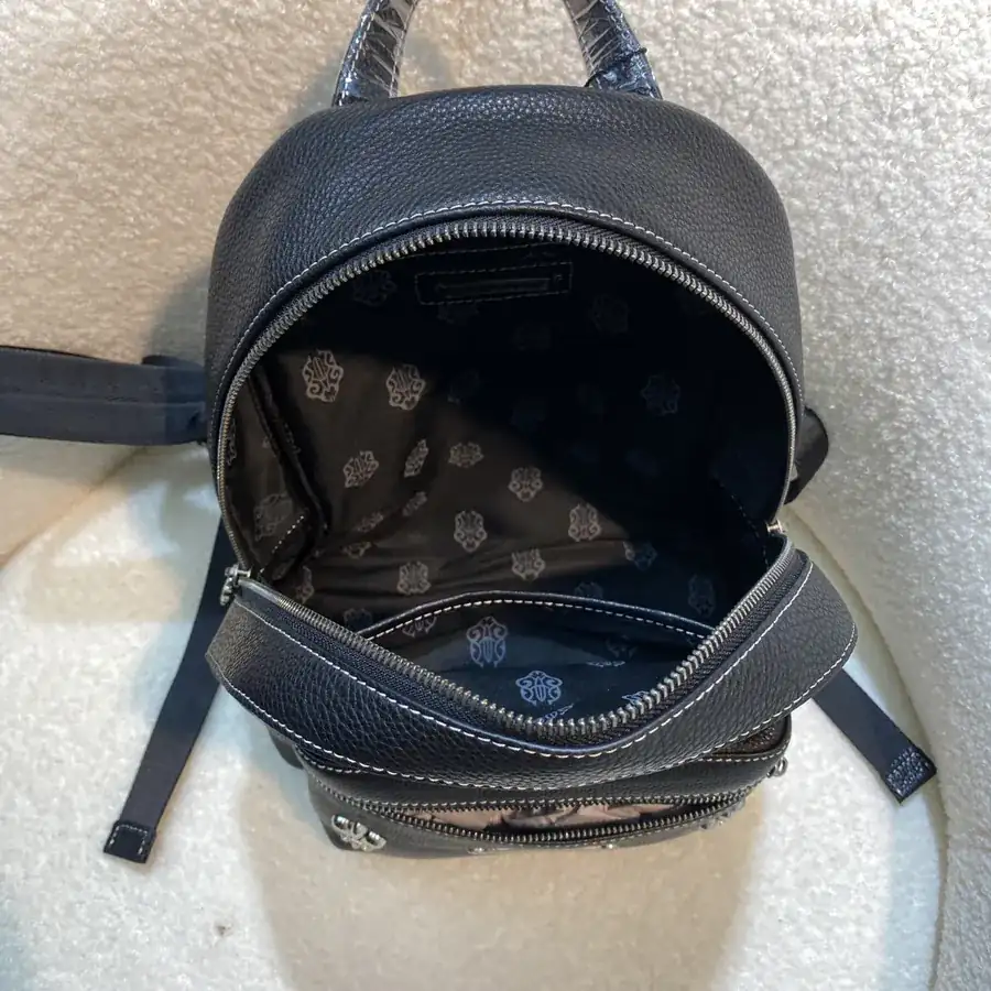 CROOS New Backpack in Premium Grained Calfskin