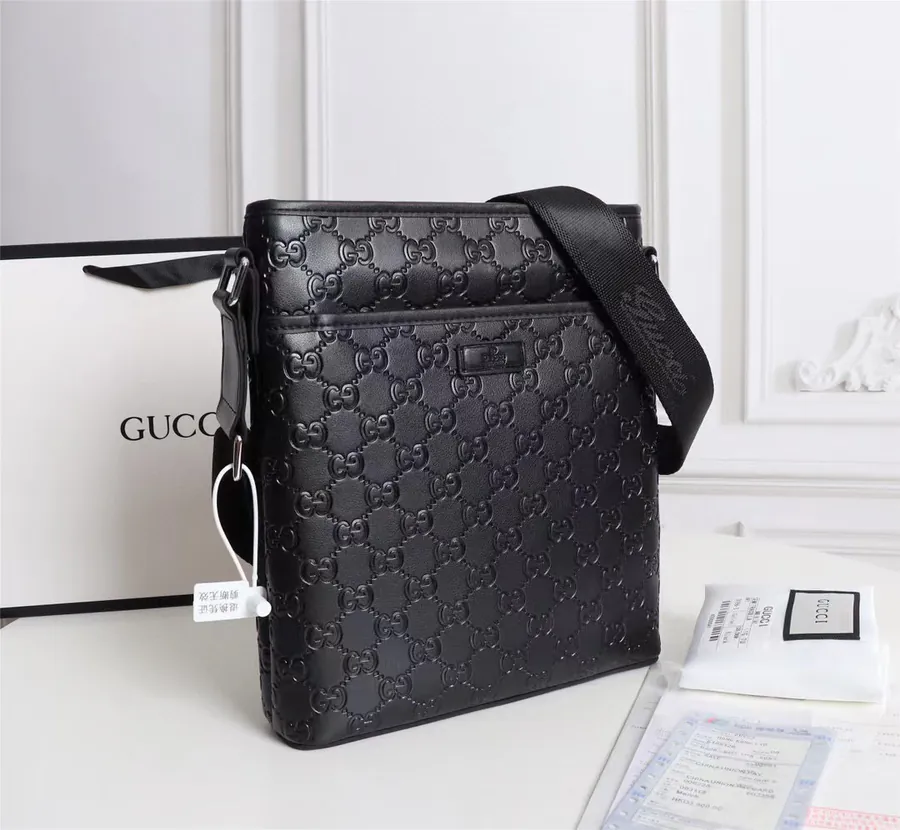 Gucci Men's Casual Bucket Bag Black