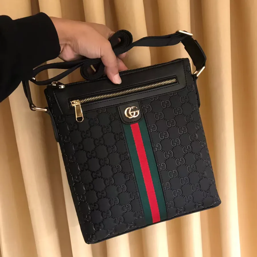 P230 Double G Logo Crossbody Bag