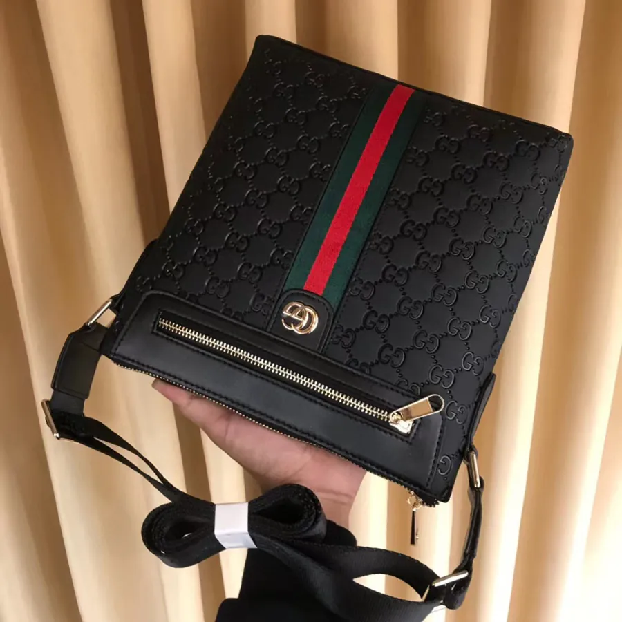 P230 Double G Logo Crossbody Bag