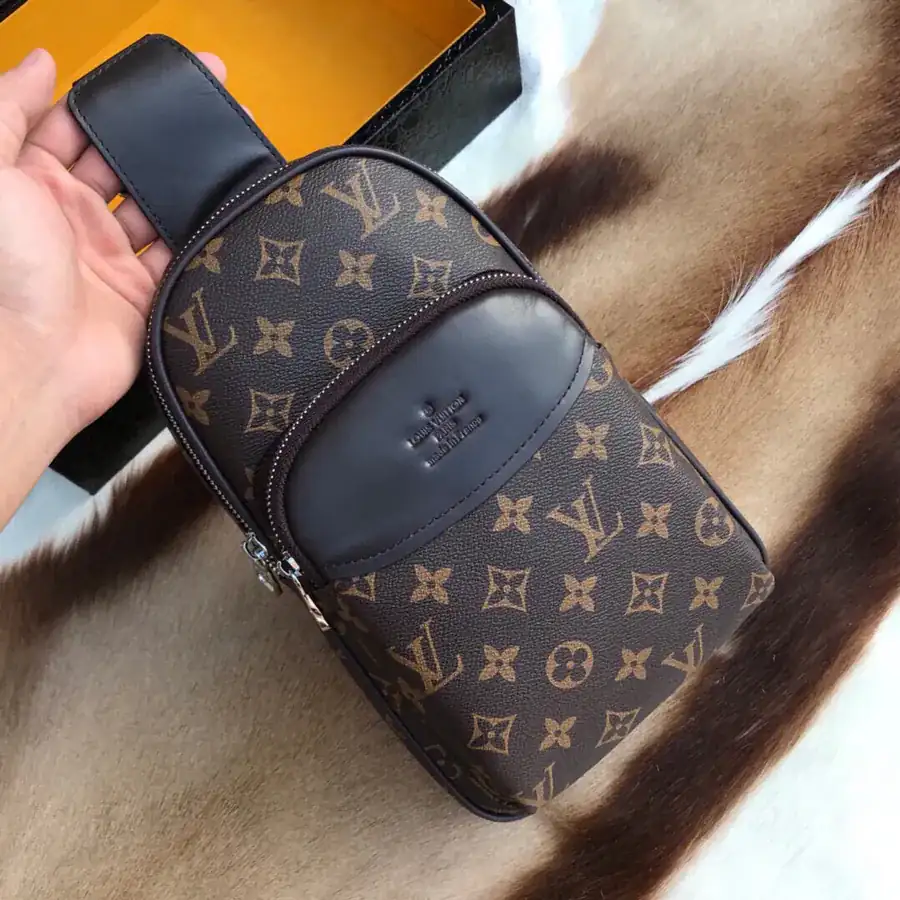 V Style Italian New Bucket Bag