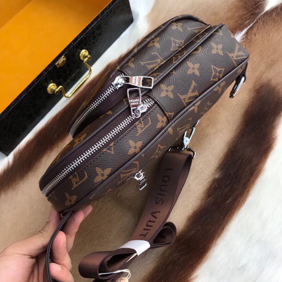 V Style Italian New Bucket Bag