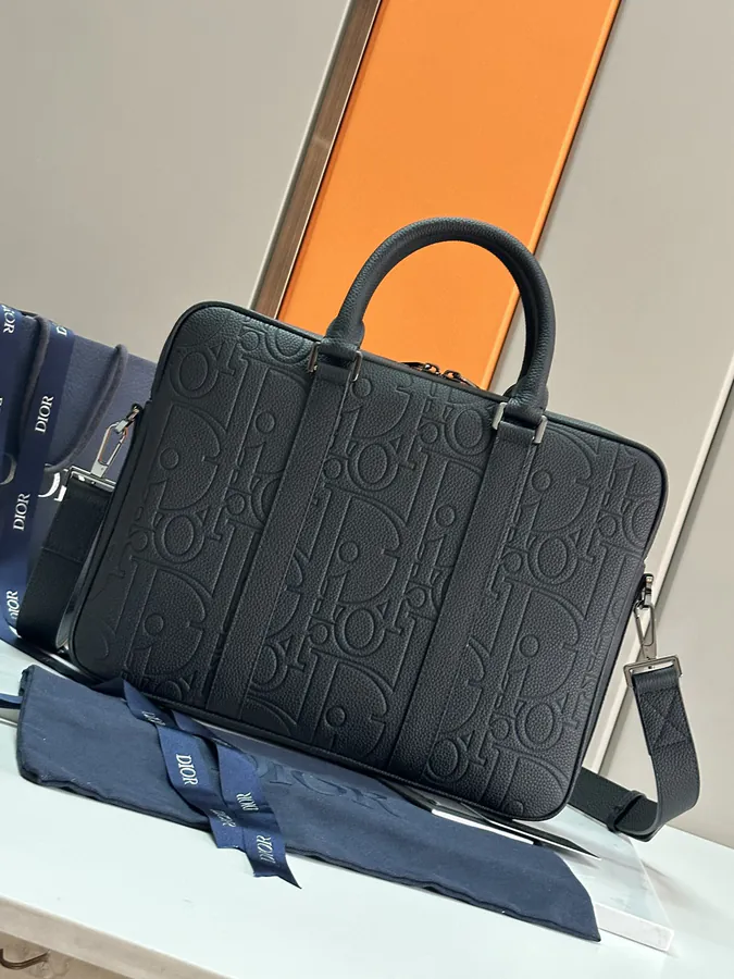 Dior 2024 Autumn Collection Bucket Bag Black CD Diamond Pattern