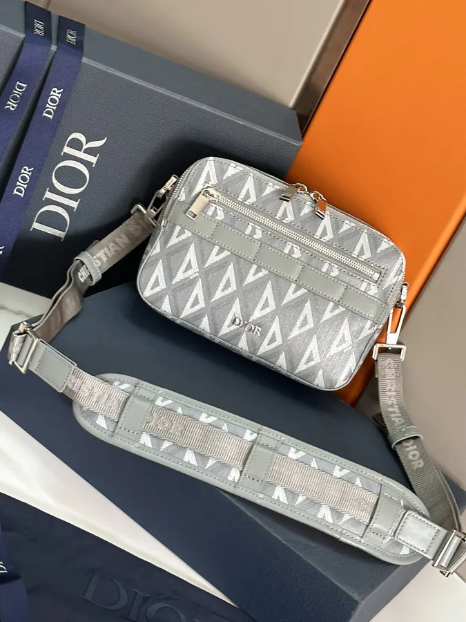 Safari Messenger Bag Gray Grained Calfskin & Diamond Pattern Canvas