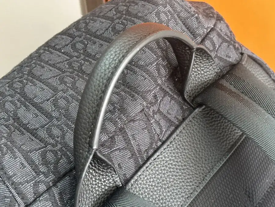 Dior 8 Bucket Bag 2024 Summer Collection