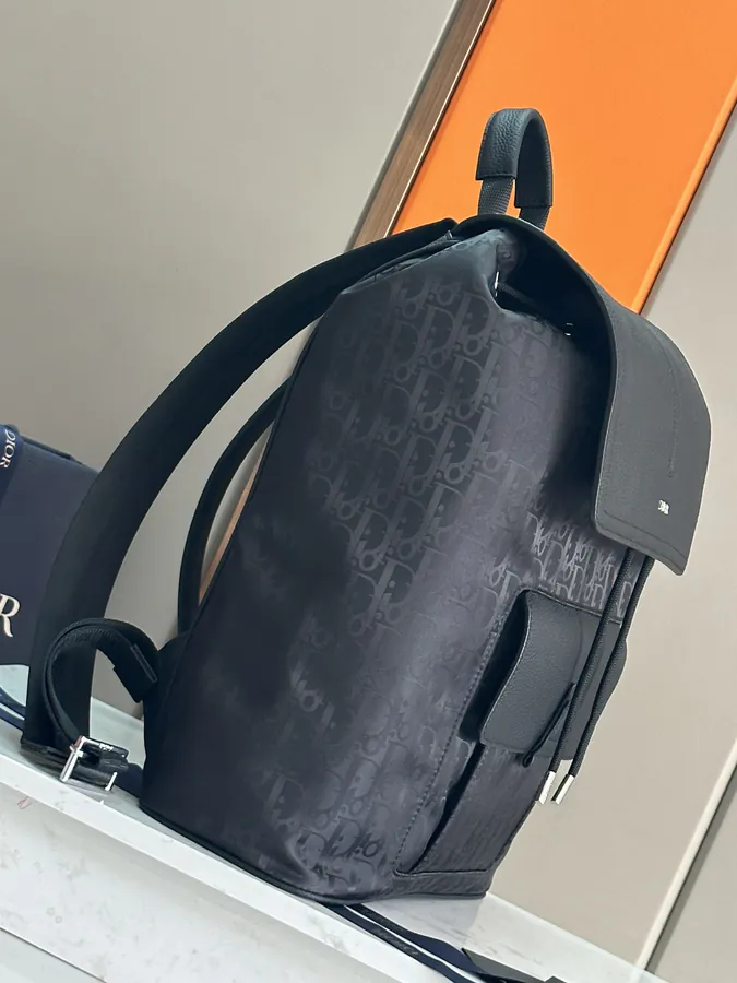 Oblique Men's Backpack Premium Genuine Leather