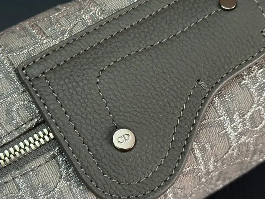 Lingot 22 Handbag Modern Design with Oblique Print and Grained Calfskin