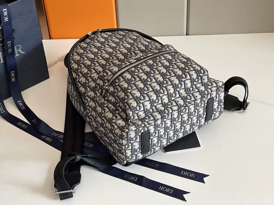 DIO.R Oblique 2023 Small Shoulder Bag