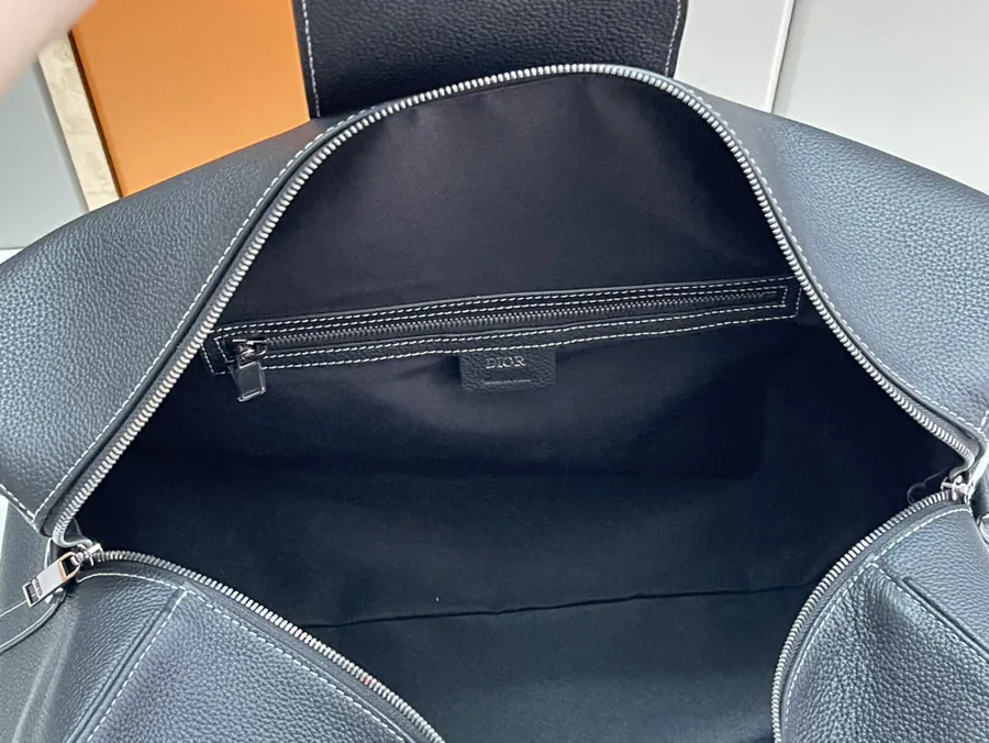 Dio Lingot 50 Handbag Season New, Elegant and Practical
