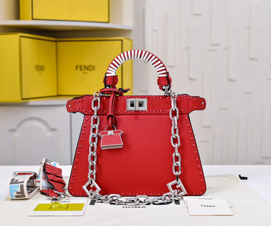 Upgraded Peekaboo Iseeu Compact Handbag