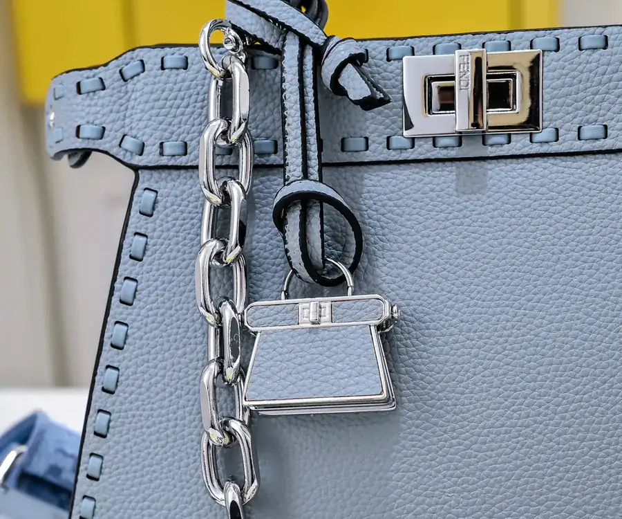 Upgraded Peekaboo Iseeu Compact Handbag with Full Set Packaging
